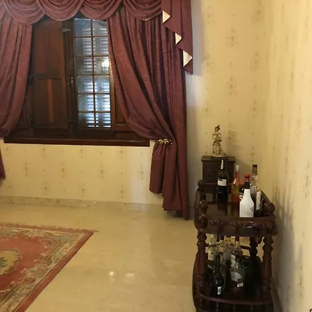 Holiday فيلة أتارد